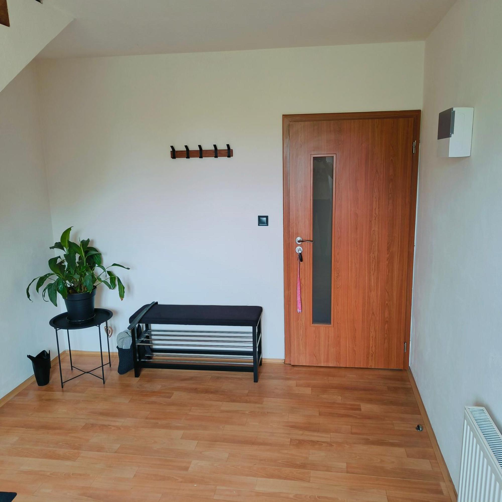 Appartamento Cervena Cesta Kunovice Esterno foto